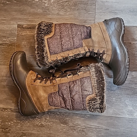 The North Face Boots - Picture 2 of 13